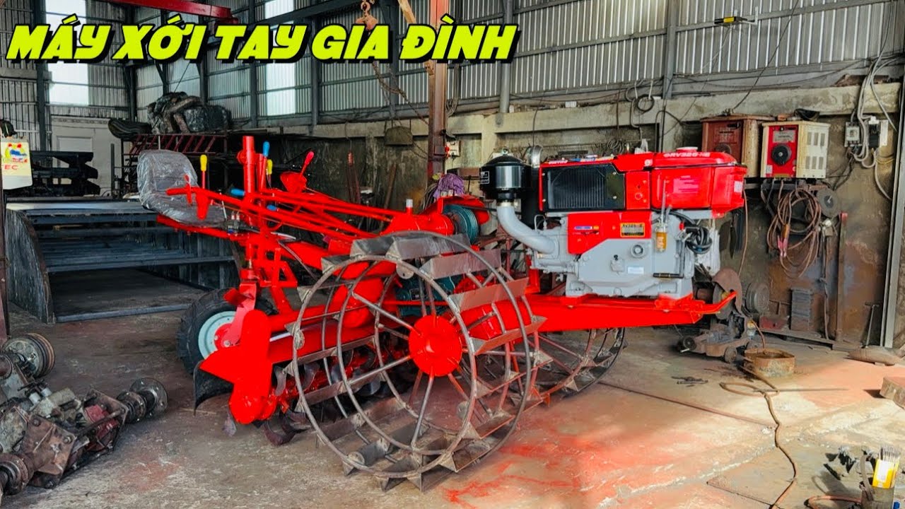 Máy xới tay gia đình, xới ít thì chọn em này#maycay #mayxoibanhxich #xe3banhmaydaukubota