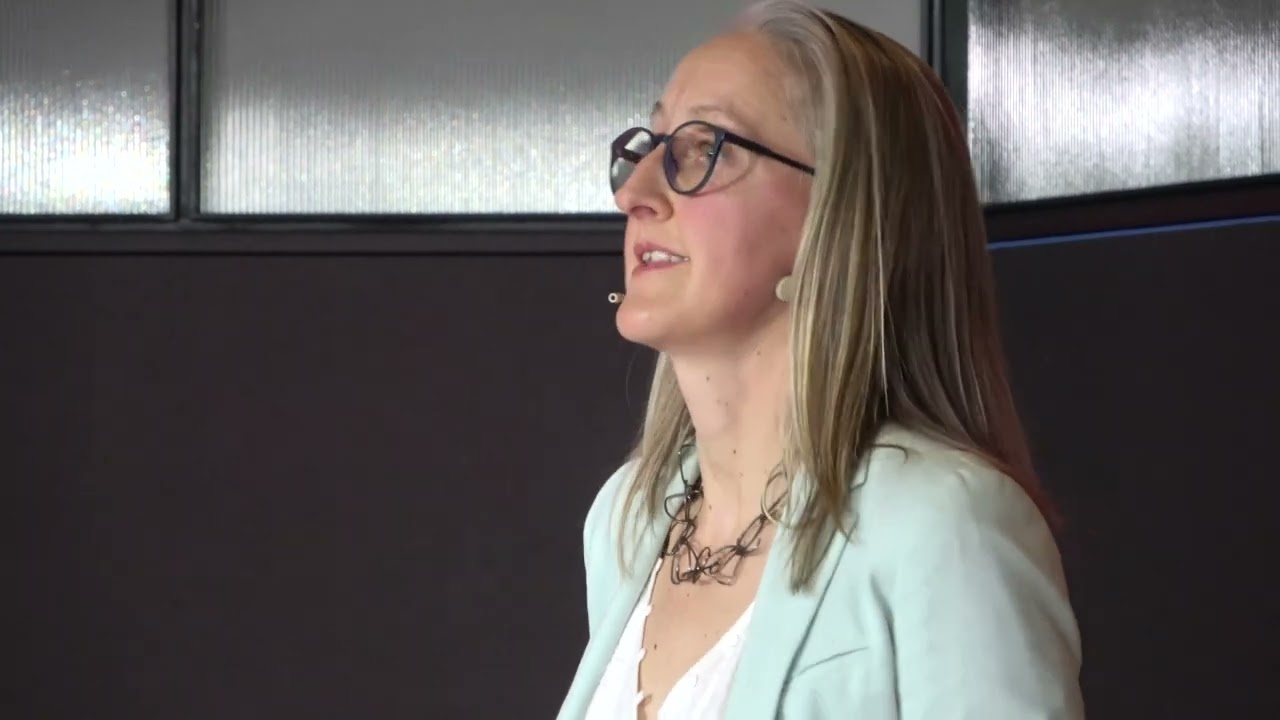 Grow your own healthy sustainable food at home | Anneke Stolk | TEDxBarcelona