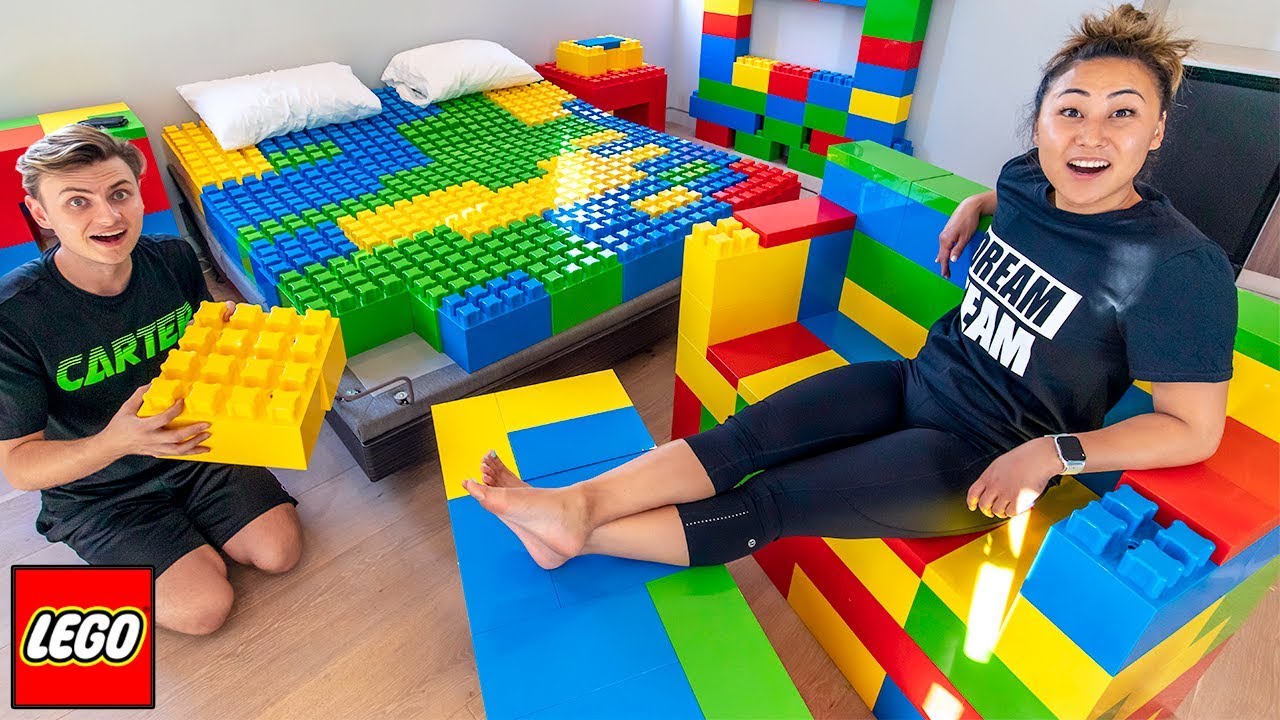 I TURNED HIS ROOM INTO LEGOS!!