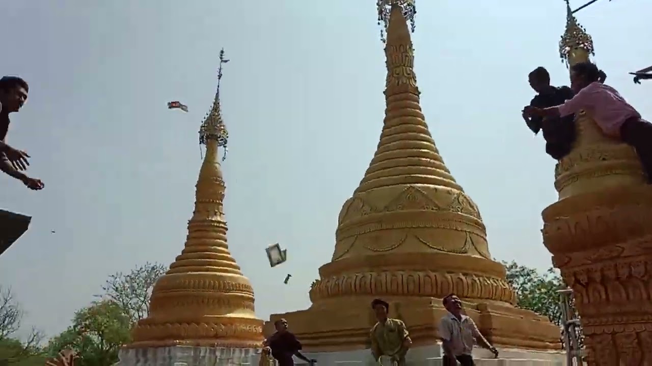 natmauk township, baw ahi village , pagoda festival aung pwal