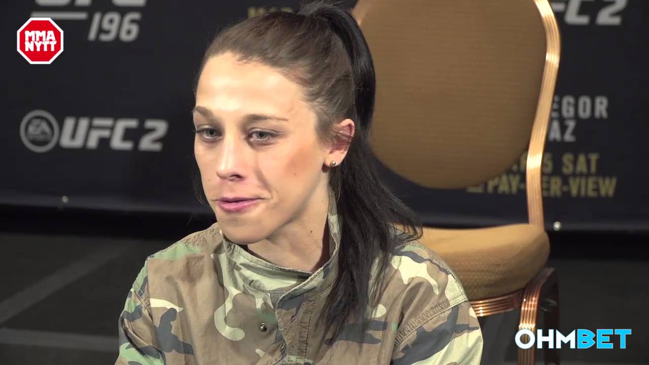 UFC 196 Joanna Jędrzejczyk: 