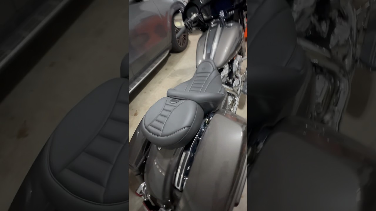 Best Seat for Harley Davidson | $800 Mustang super touring deluxe seat