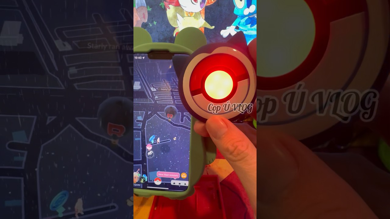 Lần đầu d&ugrave;ng thử Pok&eacute;mon Go Plus + 2023 | Cọp &Uacute; VLOG