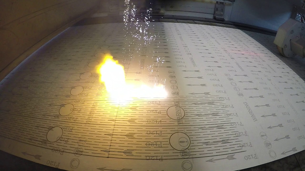 Schleifstern schneiden mit Laser