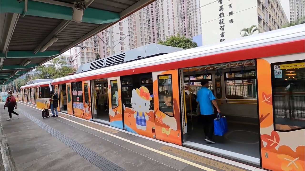 ￼輕鐵第五期列車1161+1162@751翠湖至天逸 (Hello Kitty 紅葉輕鐵)