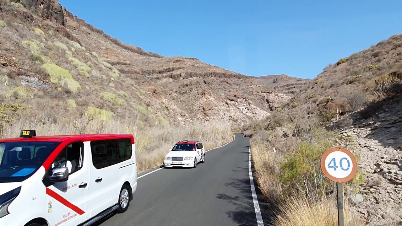 Gran Canaria Maspalomas To Palmitos Park  | Dangerous Roads And Beautiful View