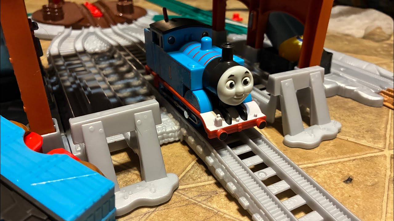 Thomas load and launch delivery set review #thomasandfriends #thomasthetankengine 