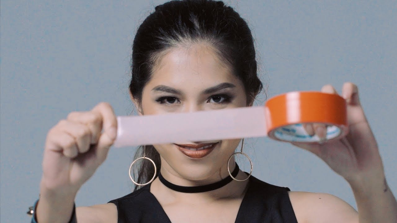 Tilly Birds - เขาเป็นใคร (Official Music Video)