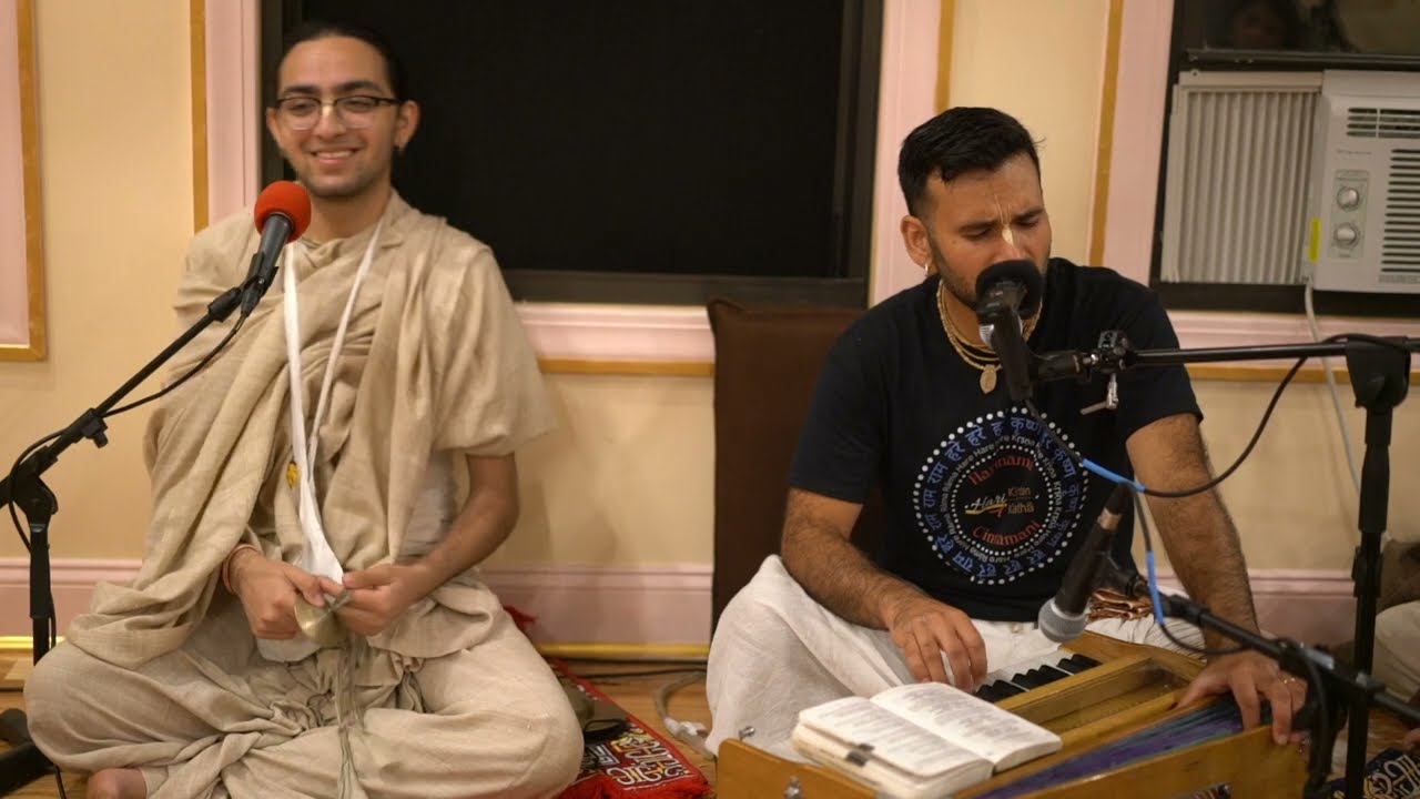 Evening Mahamantra - Thakura Das - Kheturi Kirtan 2022