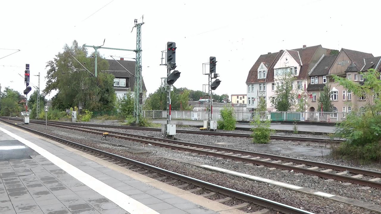 Güterzüge auf dem Bahnhof von Celle - 17