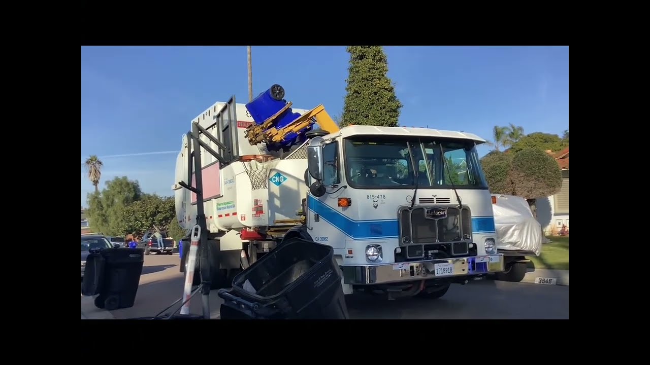recycling trucks