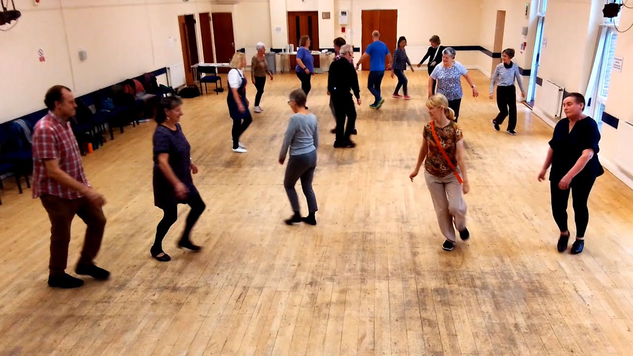 Quintilinear - Country Dance