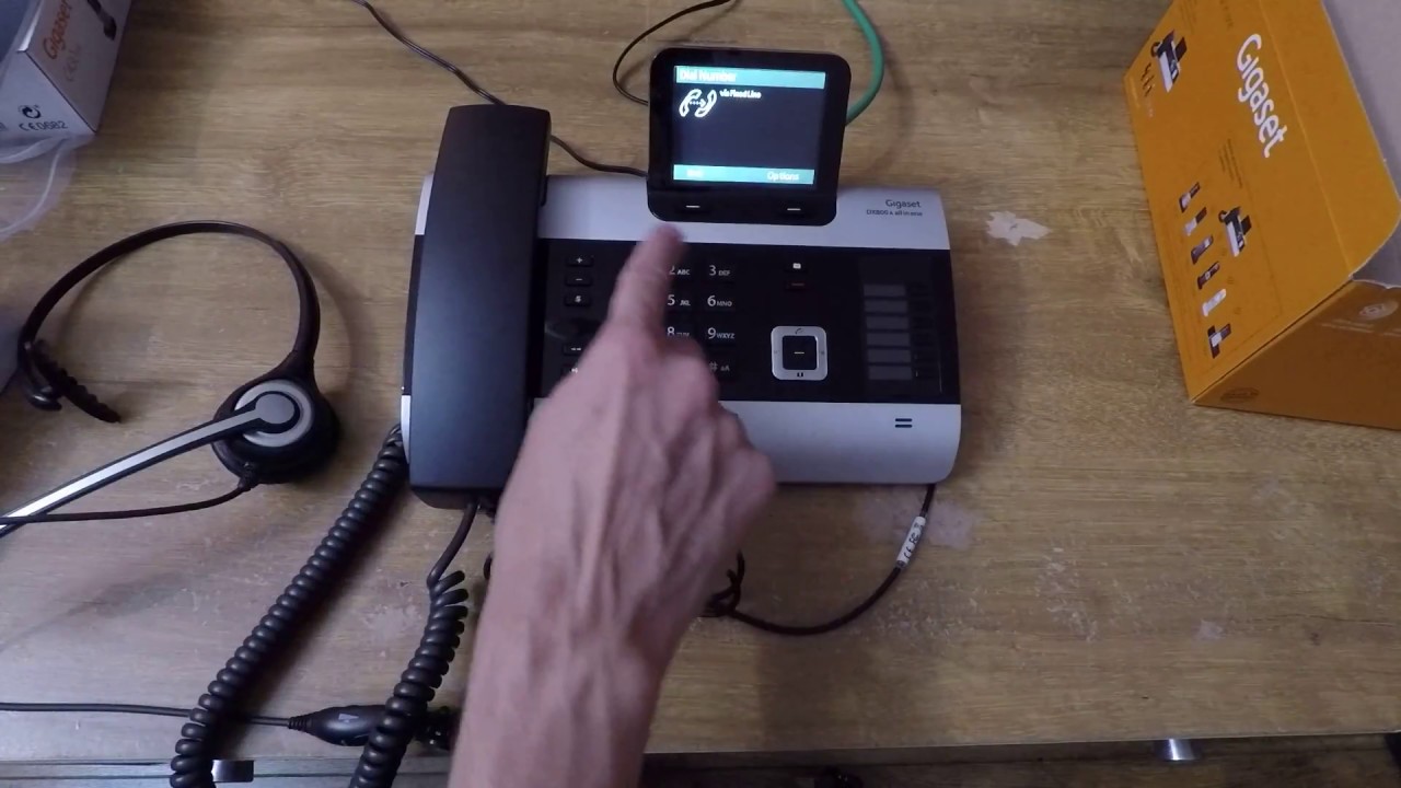 Gigaset DX800A Part 3 of 7: Firmware upgrade and basic call features