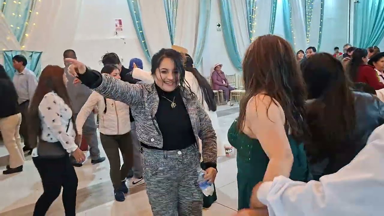 BODAS DE ORO. SR. JUVENAL CARDENAS Y ESP. VICTORIA ROMERO. HUANCAYO PERÚ. 08 FEB. 2026.