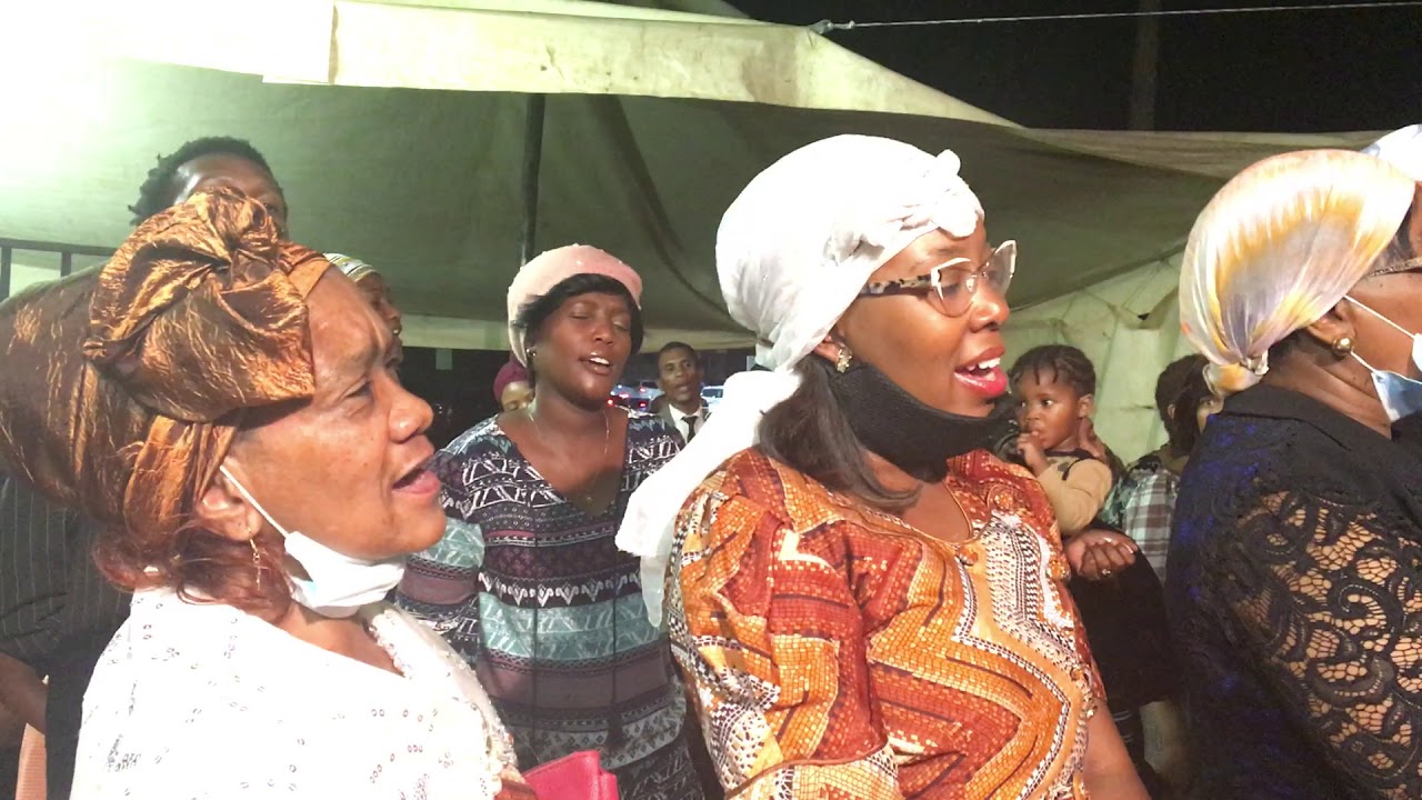 “/Homi ge go //khowa-am he” apostolic choir