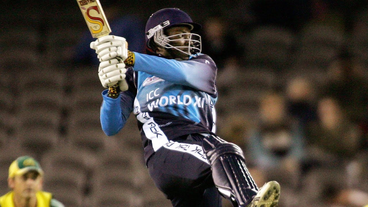 From the Vault: Gayle turns it on for the World XI