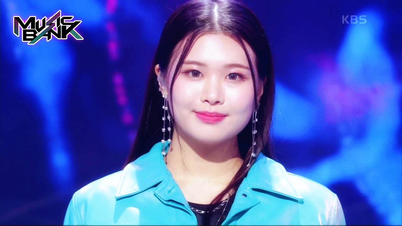 Oh! What a Shiny Night - SWAN(PURPLE KISS) (Prod.JUNGKEY) [Music Bank] | KBS WORLD TV 221007