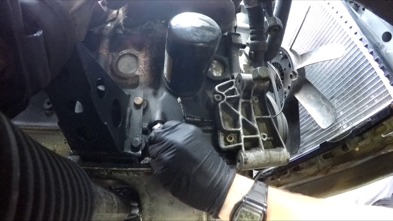 How To Replace Oil Pressure Sender - BMW E30