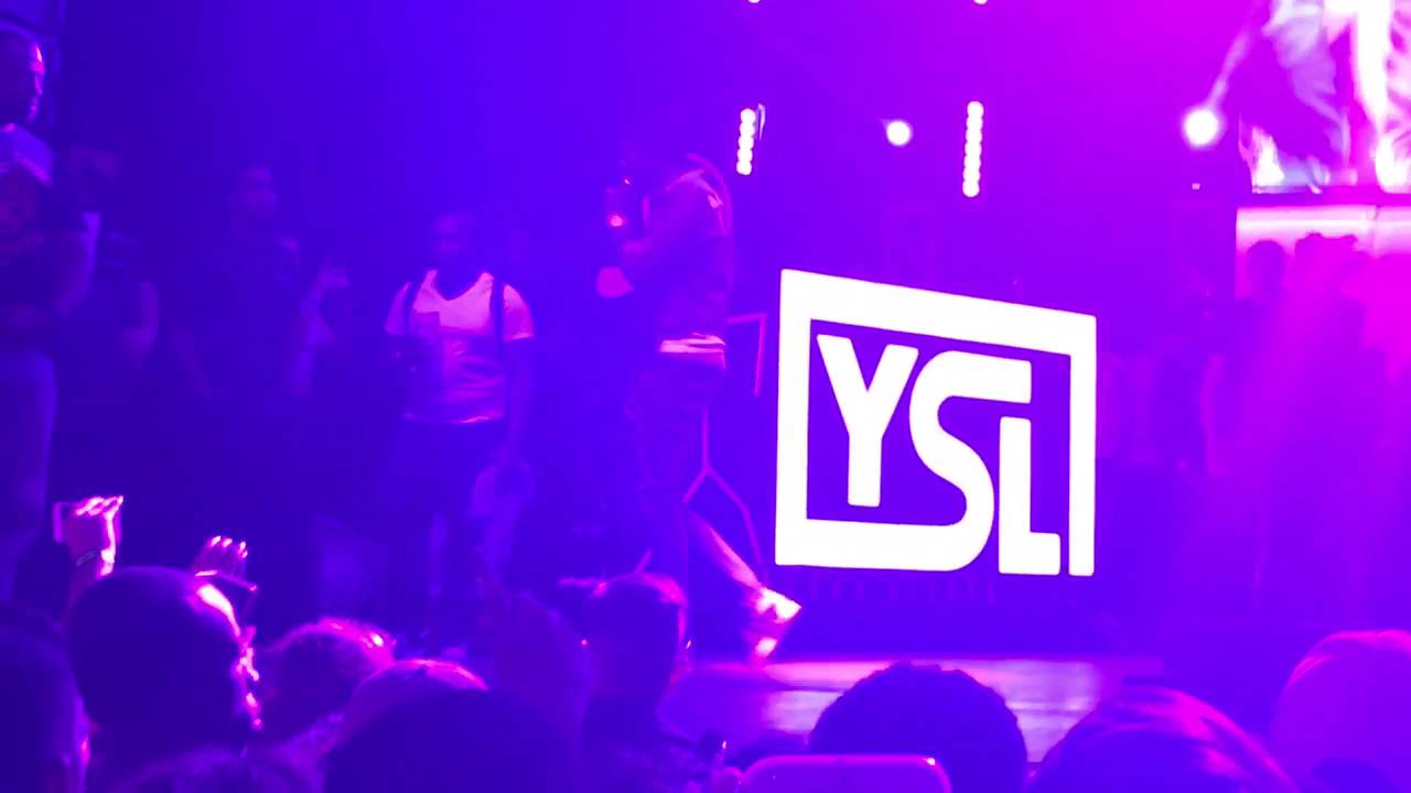 Young Thug - Thief In The Night (Live at Rolling Loud Festival in Mana Wynwood on 5/6/2016)