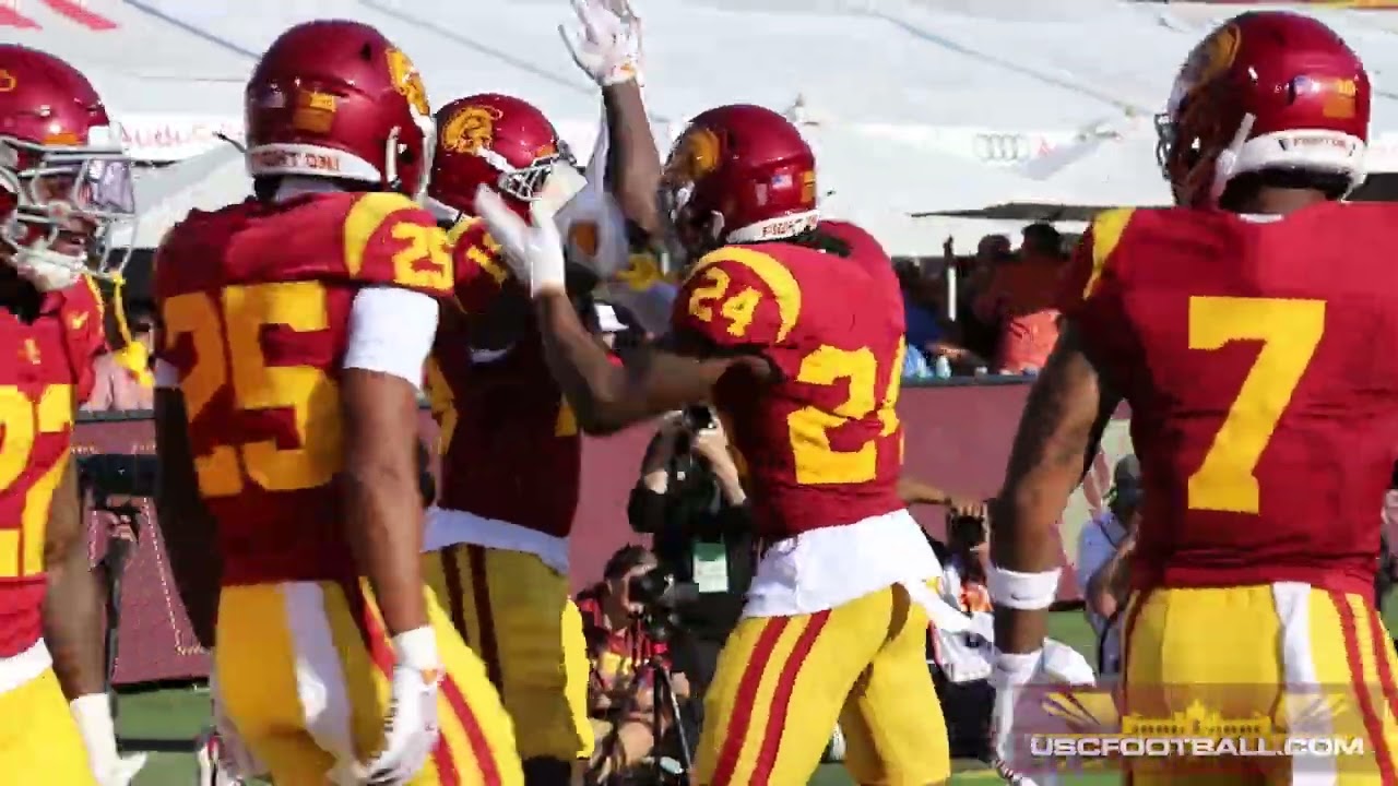 Field-level highlights of USC's defense in 73-13 rout of Missouri State