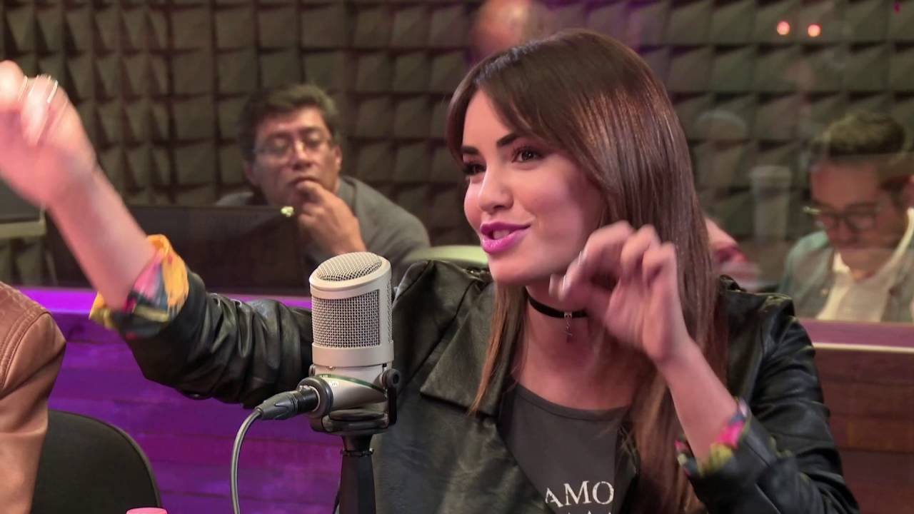 Entrevista Lali Esposito en Wake Up con Roger Gonzalez