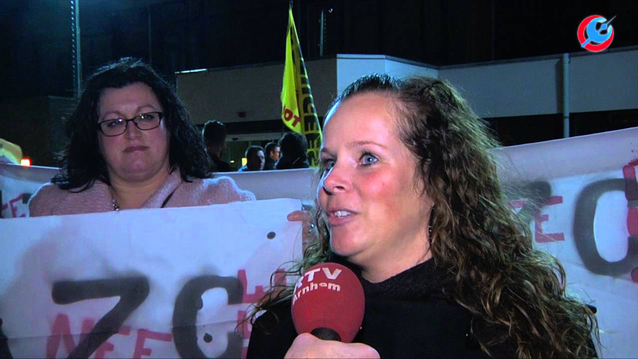 Demonstratie tegen AZC Elden