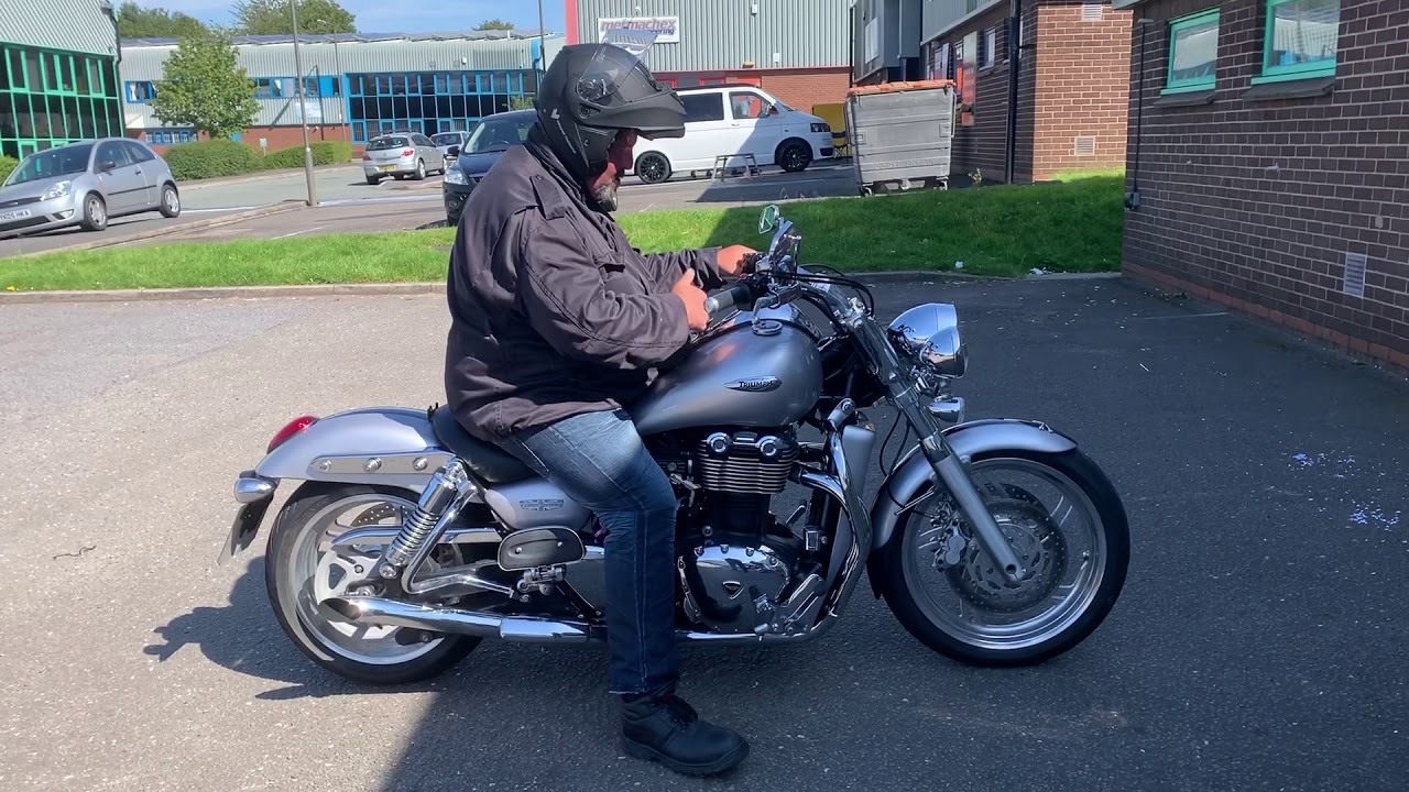 Triumph thunderbird exhaust  mufflers the cheap way flexi & turnouts easy fix custom cruisers uk