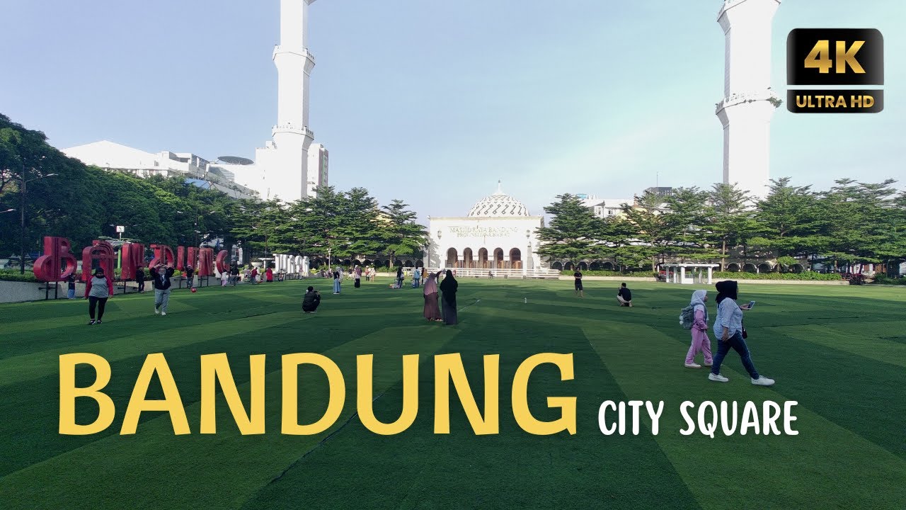 Bandung Walking Tour 4K, Strolling Around City Square in the Morning