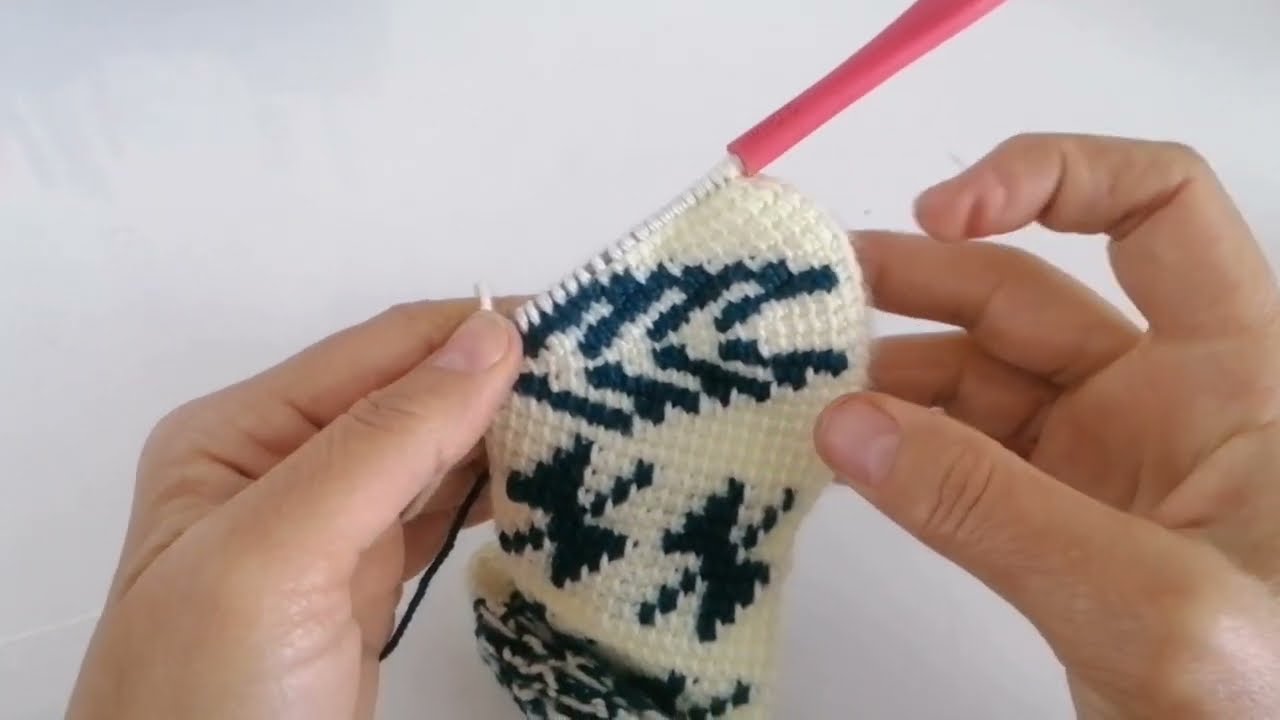 2video) Kelebekli tunus patik yapımı #patikmodelleri #knitting #tunusişipatikmodelleri #keşfet