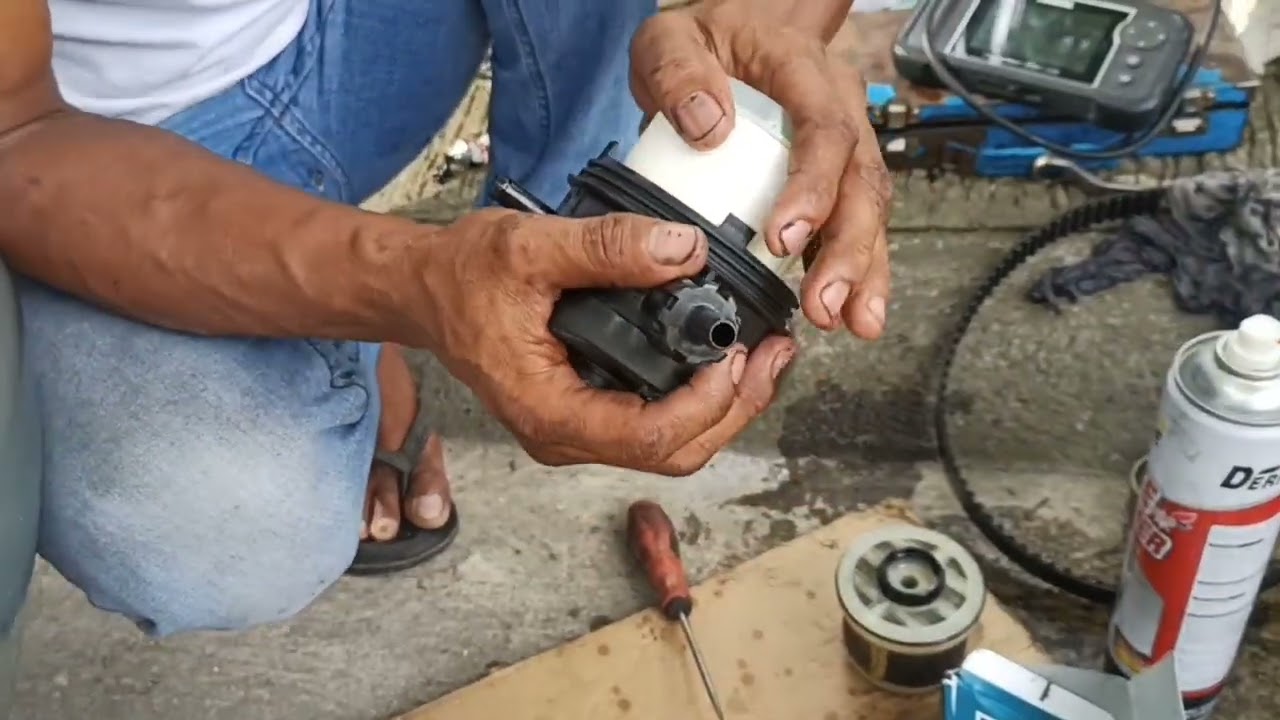 how to replace fuel filter Toyota Innova deisel engine