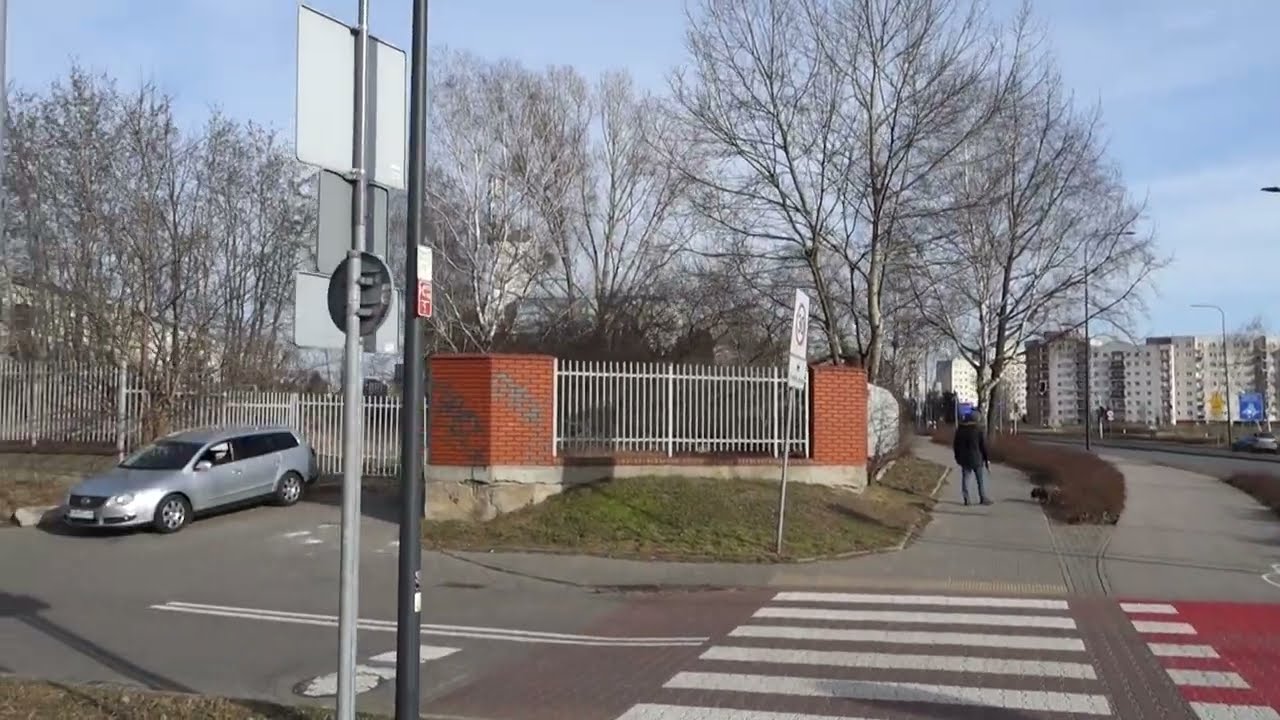 Narożny lokal użytkowy z dwiema witrynami ok. 52 m2 Warszawa Ursynów ul. Płaskowickiej 44, ustawny