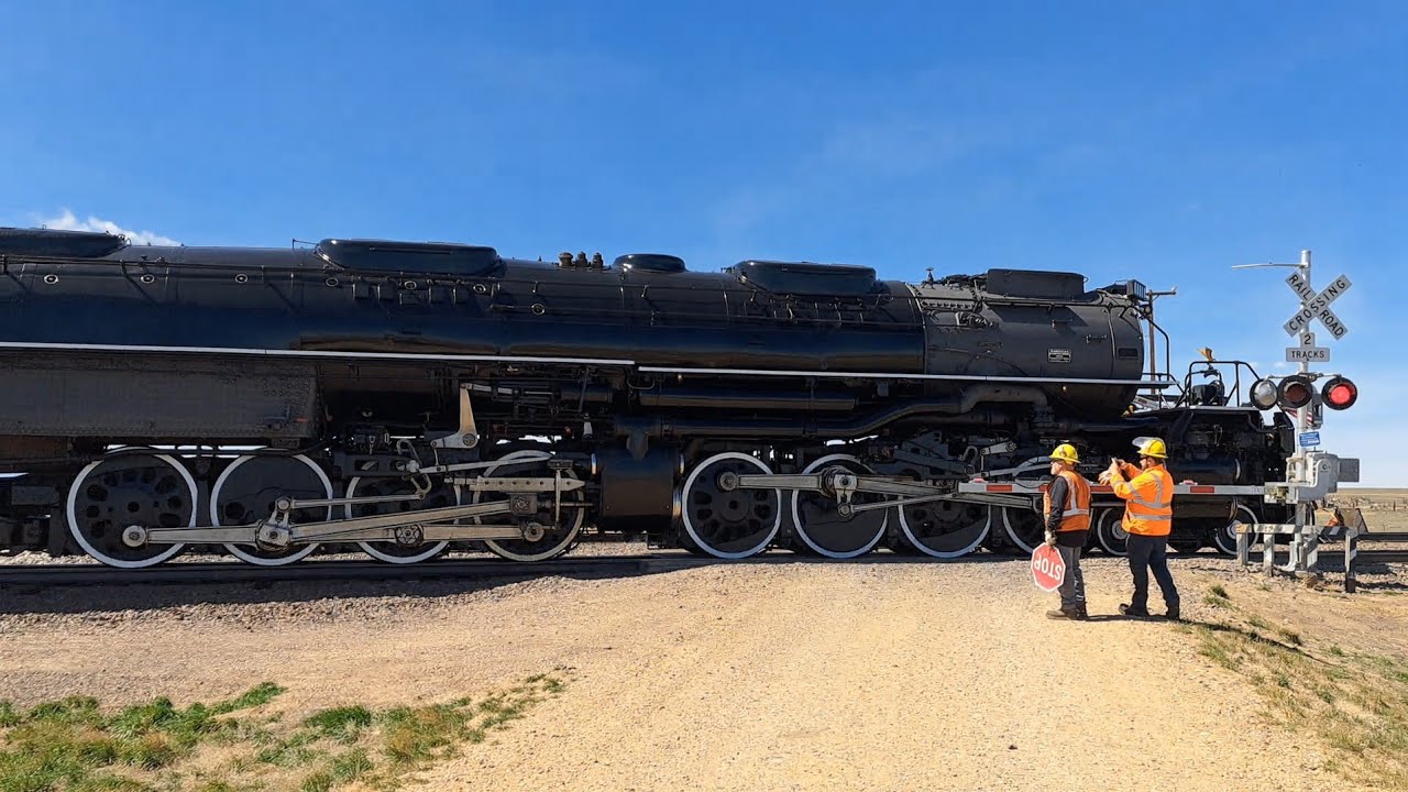 UP 4014 beginning the Western Leg of the Coast to Coast Tour