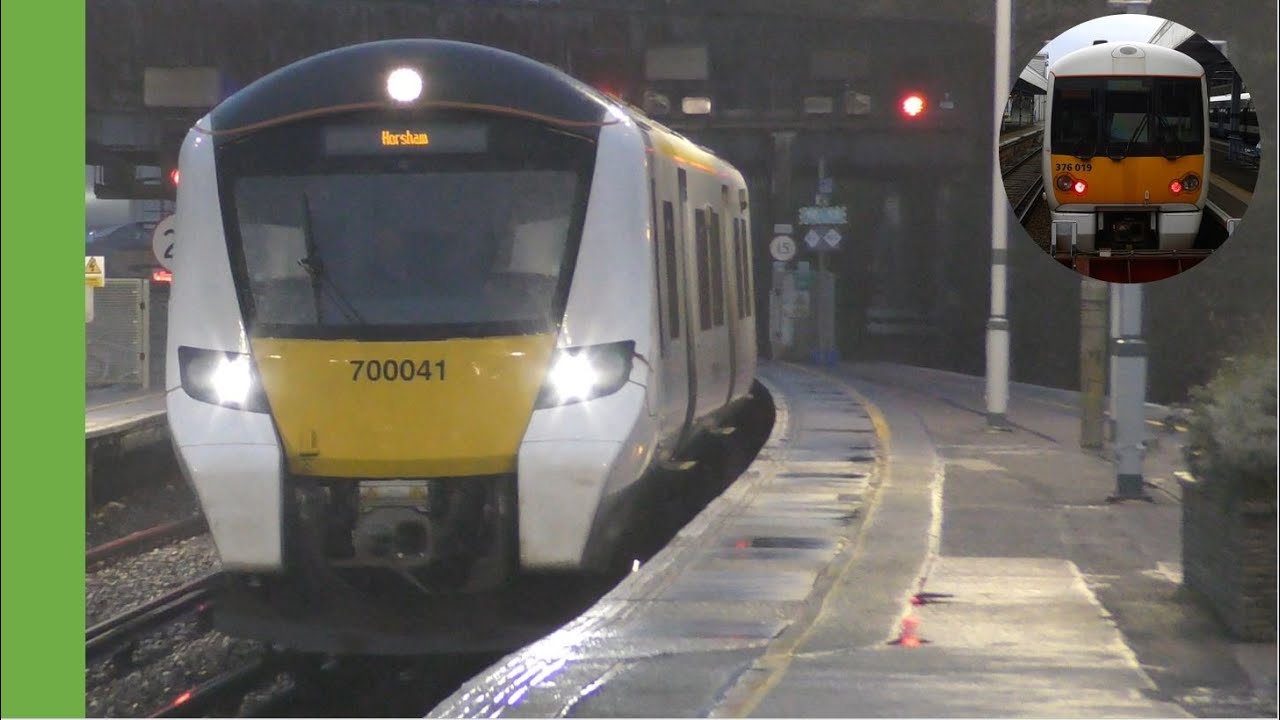 Trains at Horsham