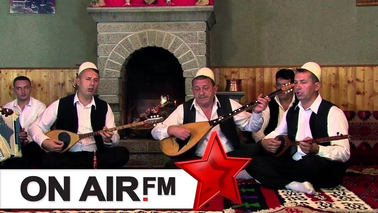 Gezuar 2015 | Grupi folklorik nga Gollaku - Deshmoret e Marecit