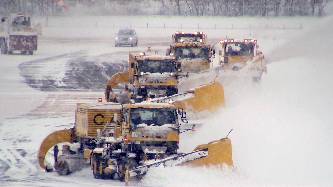 New Chitose Airport #08 Fight against the snow / 新千歳空港～白銀のエアポート～ #08 除雪作業