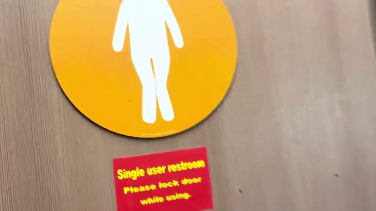 Burger King women and men rest room