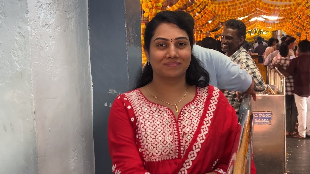తెలియకుండా తప్పు చేసాను కానీ అంతర్వేది లక్ష్మీ నరసింహ స్వామి వారి దర్శనం🙏 She’Z Swathi Vlogs♥️