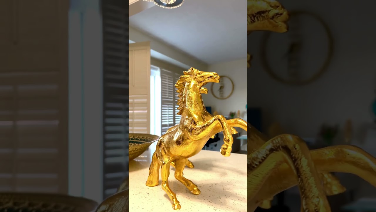Luxury Gold Horse Sculpture Statue Designer Modern Tabletop Decor Luxury Gift