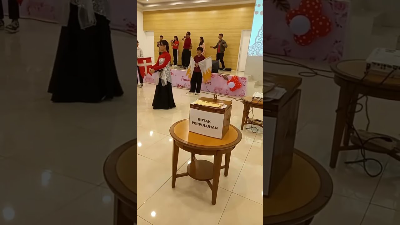 ibadah Raya minggu 2 keluarga allah manado,imlek,Valentin, youth