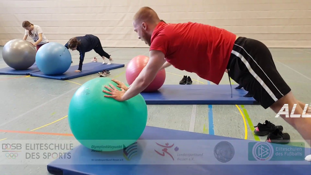 Allgemeines Krafttraining mit Gymastikball