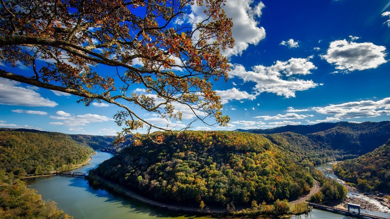 West Virginia USA 4K: Relaxing Music Journey with the beauty of Nature