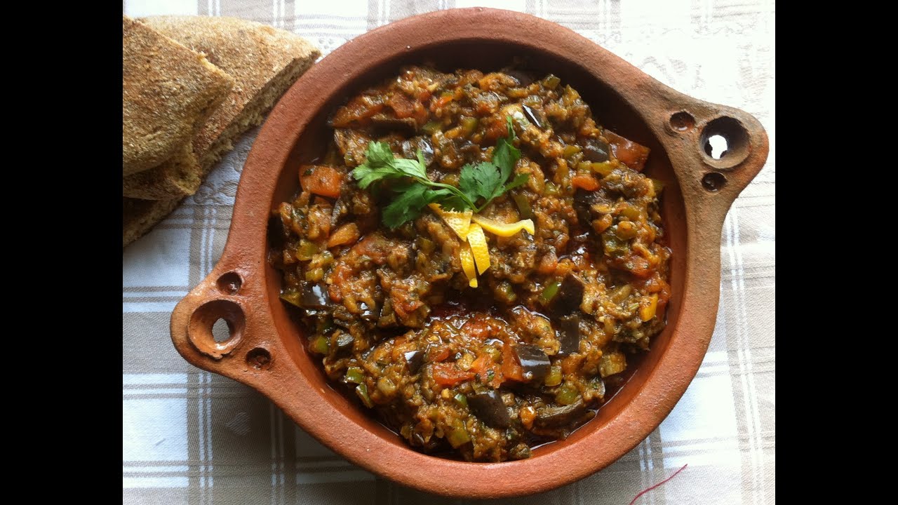 Eggplant Salad Zalook Moroccan Cuisine  (سلطة البادنجال زعلوك المطبخ المغربي (  مترجم للعربى