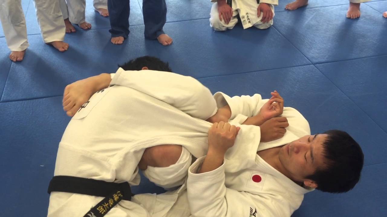 Juji Gatame by KOJI KOMURO  腕挫十字固