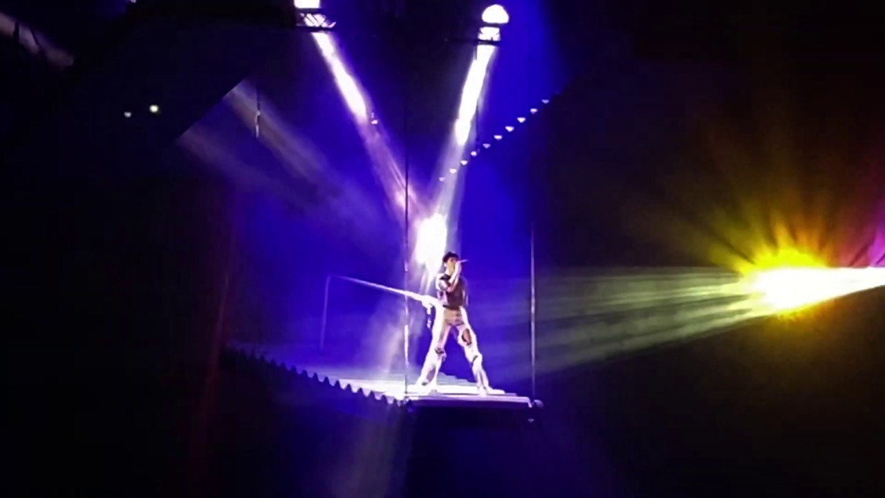 Ashley - Halsey | Manic Tour | First Concert - Madrid Spain