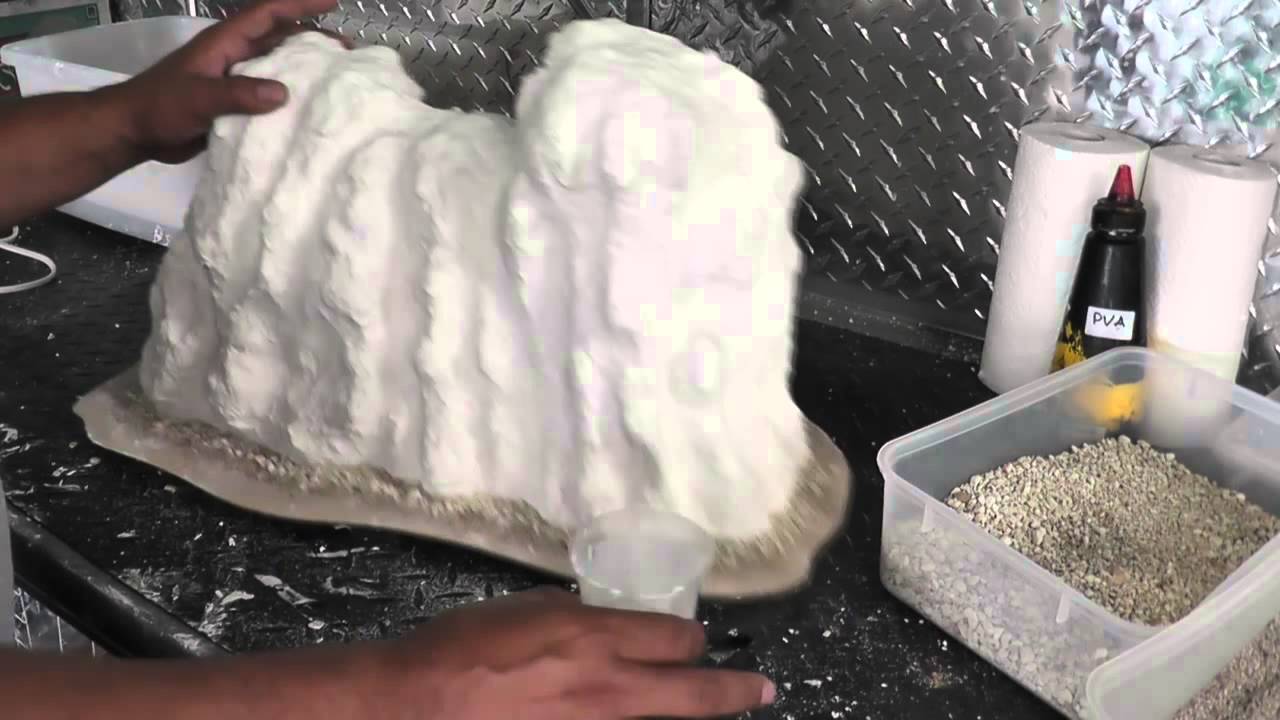 Adding texture to the mountain scenery
