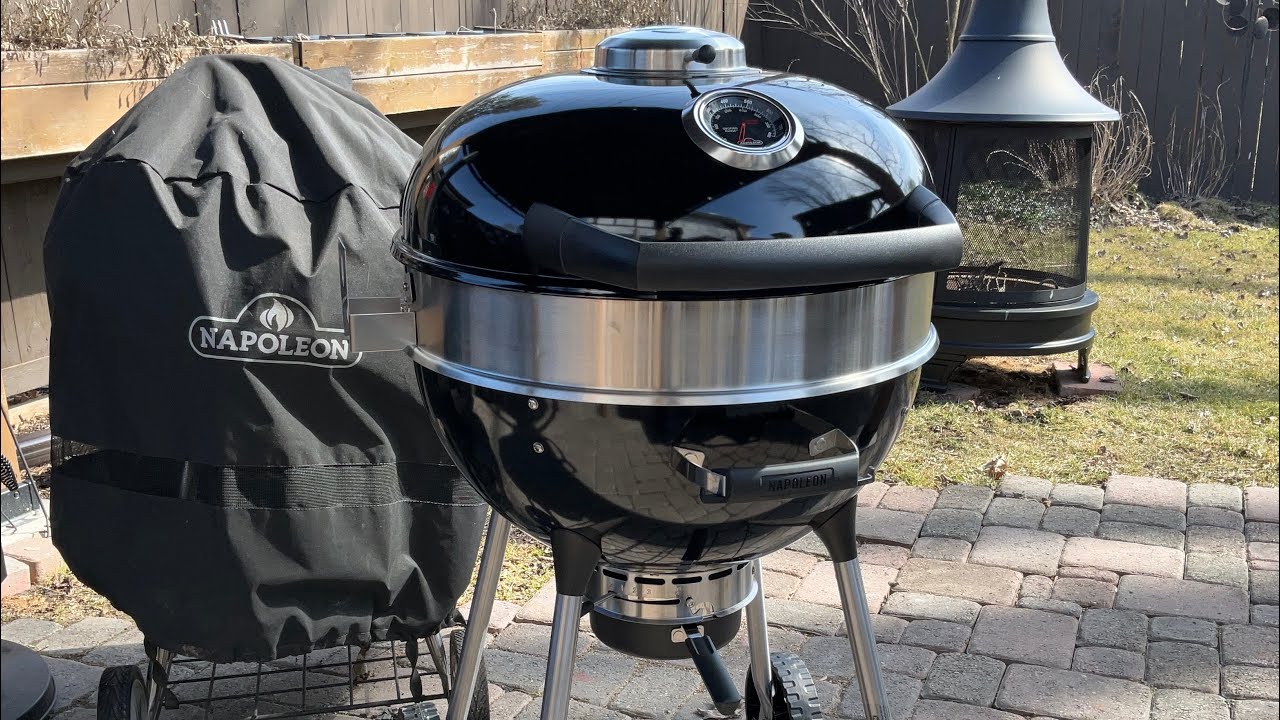 Assembling the Napoleon Pro 22 Inch Kettle Charcoal BBQ Grill