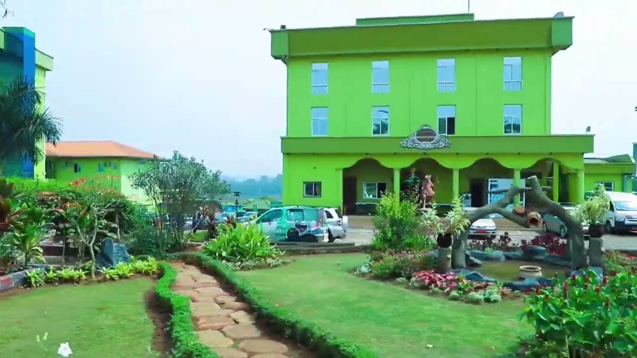 UNITED HÔTEL ET CINEMA DE MBANKOMO N'EST-IL PAS LE PARADIS ?