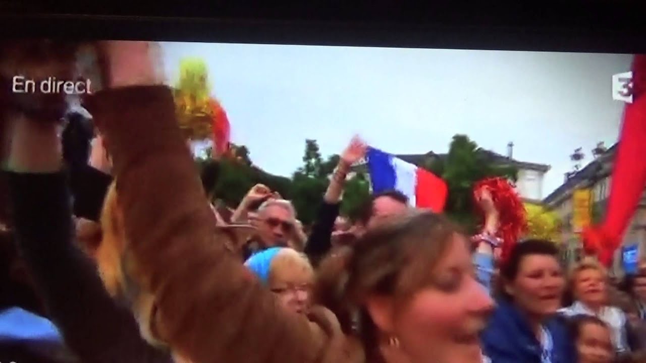 FRANCOIS-VALERY (Emmanuelle) à Epernay au départ de la 7eme étape du tour de France 2014