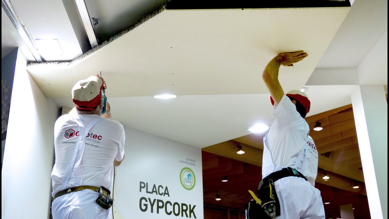Gyptec - Aplica&ccedil;&atilde;o de Tectos Suspensos com placas Gypcork