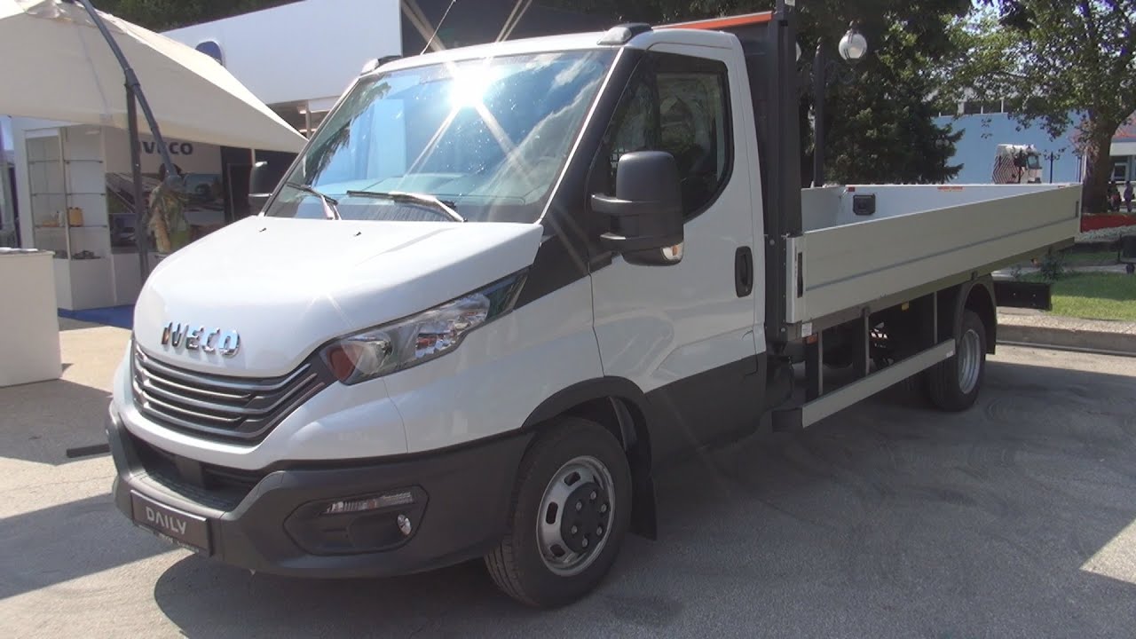 Iveco Daily 35C18H Tipper Truck (2022) Exterior and Interior